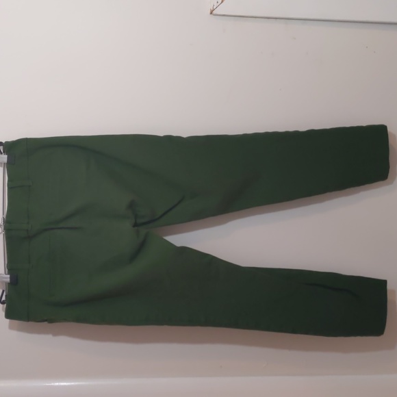 New York & Company Green panta - Picture 2 of 7